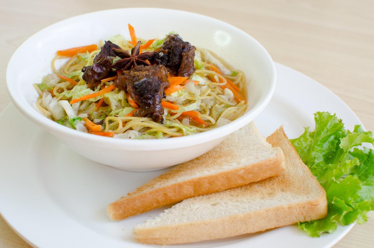 Madison Hotel Phl Iloilo City Ngoại thất bức ảnh