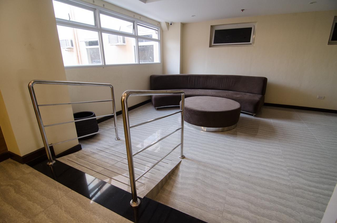 Madison Hotel Phl Iloilo City Ngoại thất bức ảnh