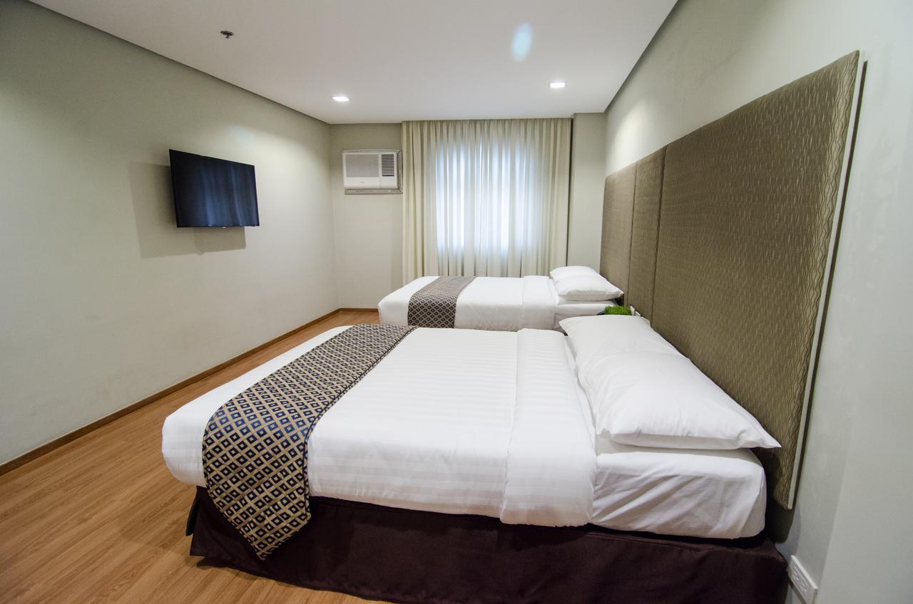 Madison Hotel Phl Iloilo City Ngoại thất bức ảnh