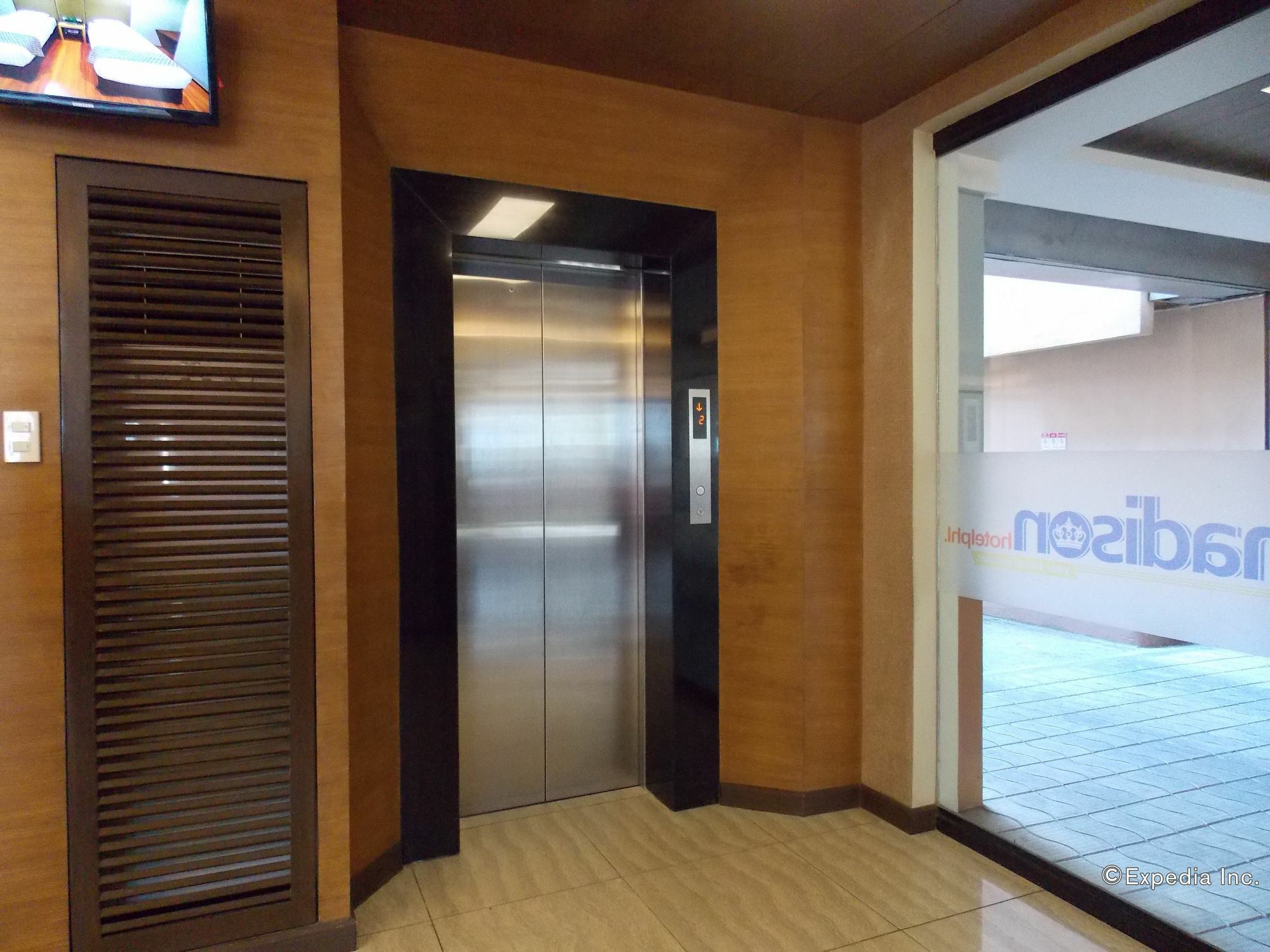 Madison Hotel Phl Iloilo City Ngoại thất bức ảnh